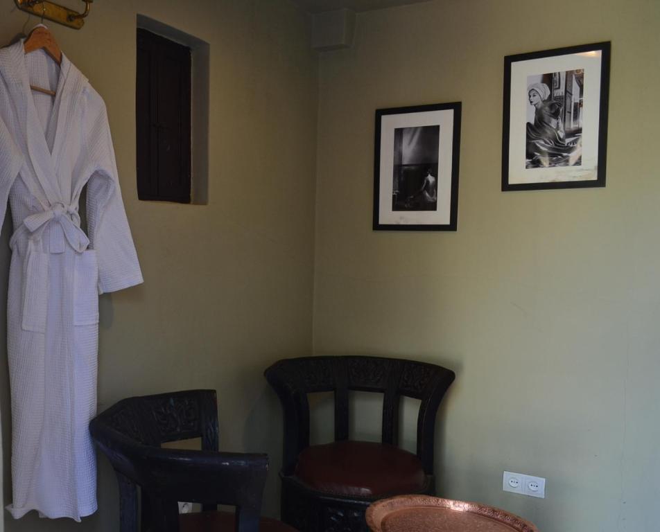 Et sittehjørne på Riad Kasbah & Spa