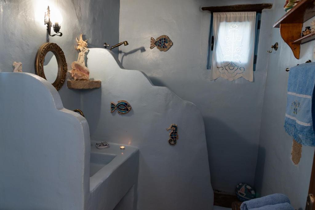 A bathroom at Archontiko Stegna