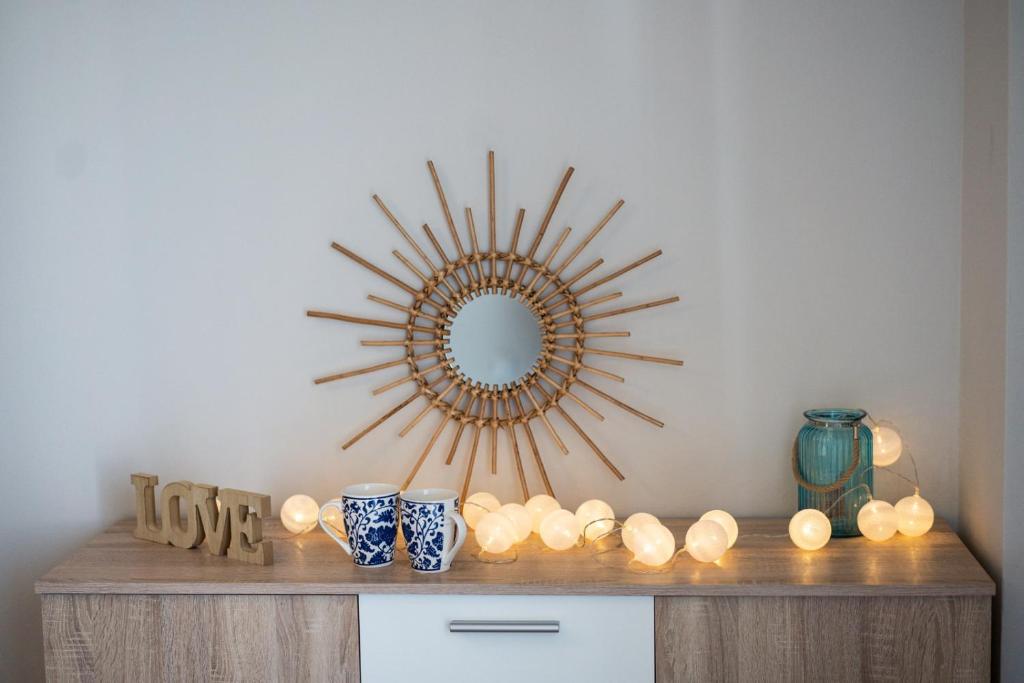 Plaza Filellinon - 8