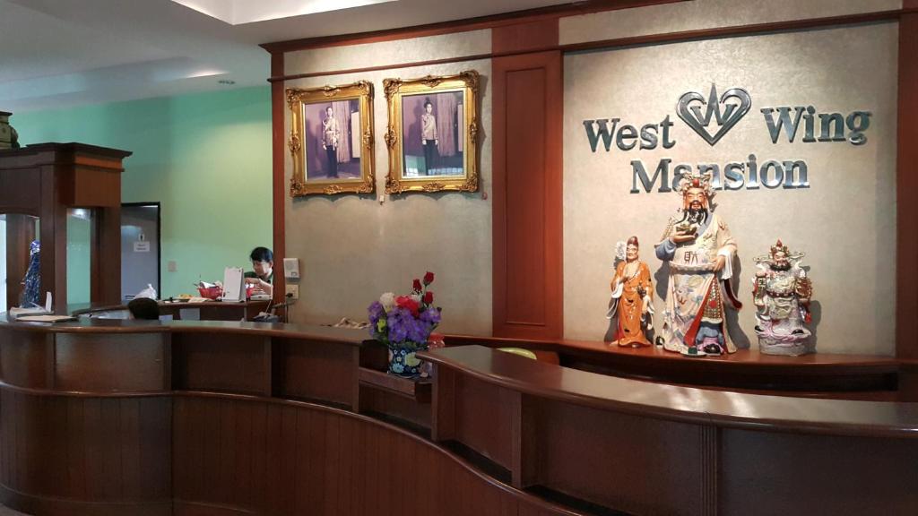 West Wing Mansion - Resim 4