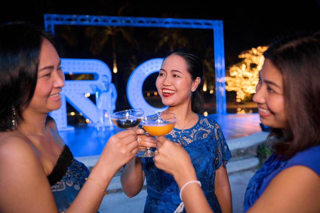 Nápoje v ubytování ROBINSON KHAO LAK