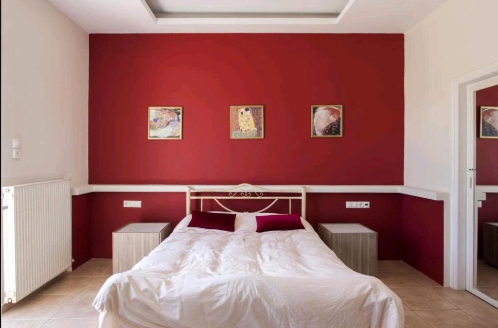 Postel nebo postele na pokoji v ubytování Heraklion Crete Retreat near Knossos Palace