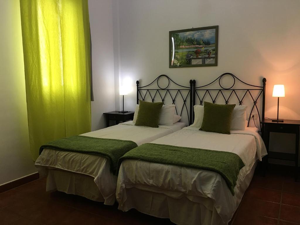 Postel nebo postele na pokoji v ubytování Apartamentos Los Verodes