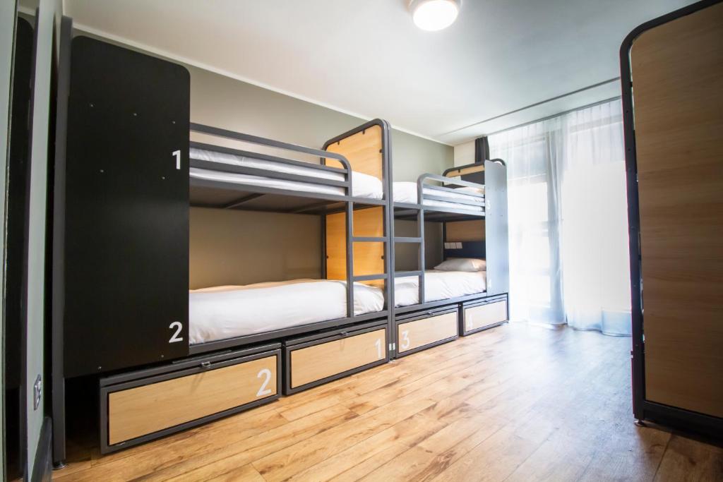 Postel nebo postele na pokoji v ubytování Generator Dublin