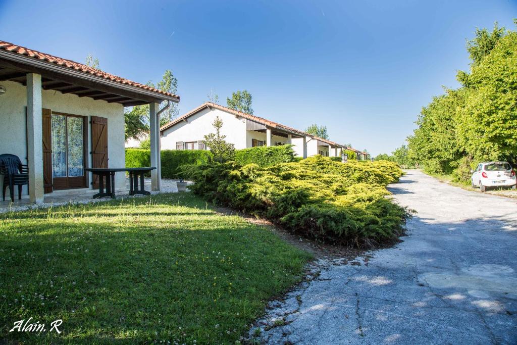 PARADISE CHALLETS AND CAMPING - Housity