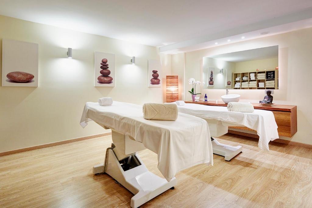 Spa and/or other wellness facilities at Grupotel Macarella Suites & Spa