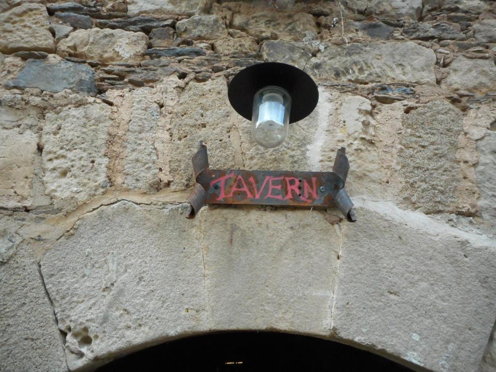 Certifikát, hodnocení, plakát nebo jiný dokument vystavený v ubytování The Tavern