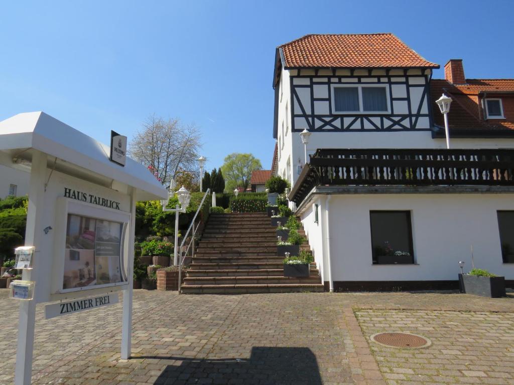 Gallery image of Hotel Pension Haus Talblick Edersee in Hemfurth-Edersee