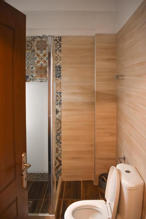 A bathroom at Martha's Apartment