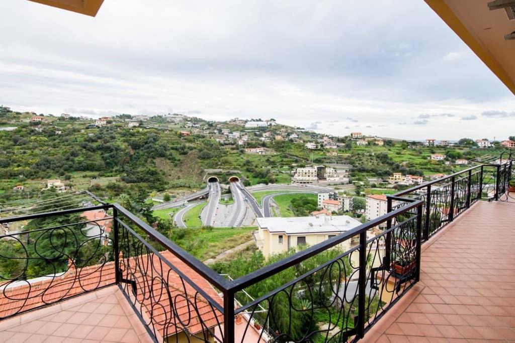 Fotografia z galérie ubytovania Your Holidays in Sanremo. 4 minutes from the beach v Sanreme