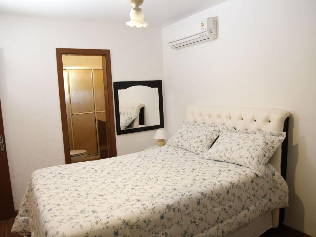 Apartamento Tirol - Próximo ao Lago Negro  Apartamento Tirol - Próximo ao Lago Negro