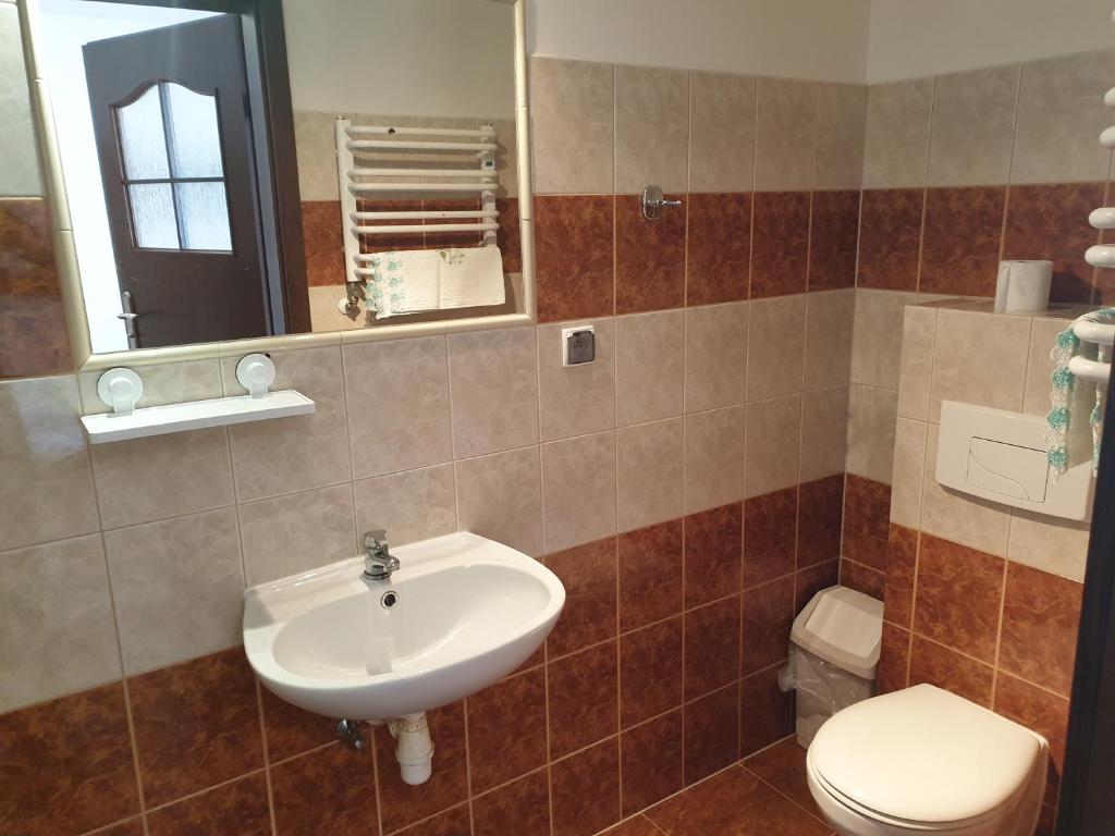 POKOJE U MIKOŁAJA - Twin Room