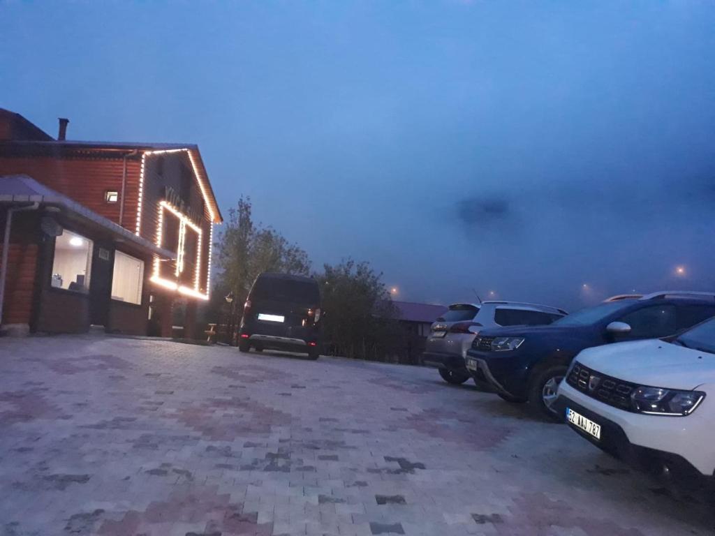 Fotografie z fotogalerie ubytování Yüce Suite v destinaci Uzungöl