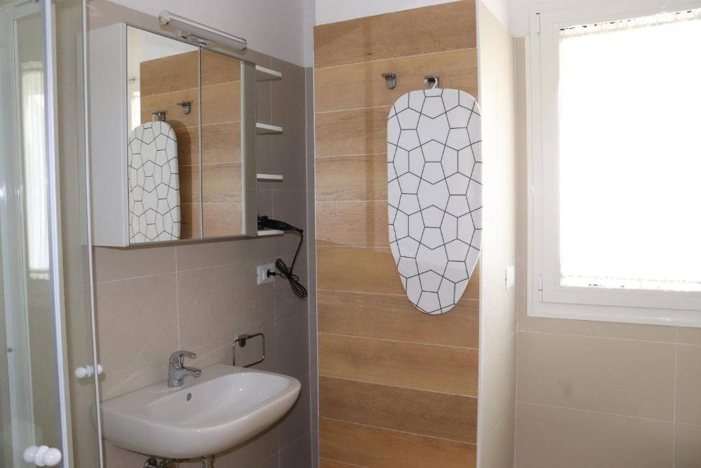A bathroom at Antares