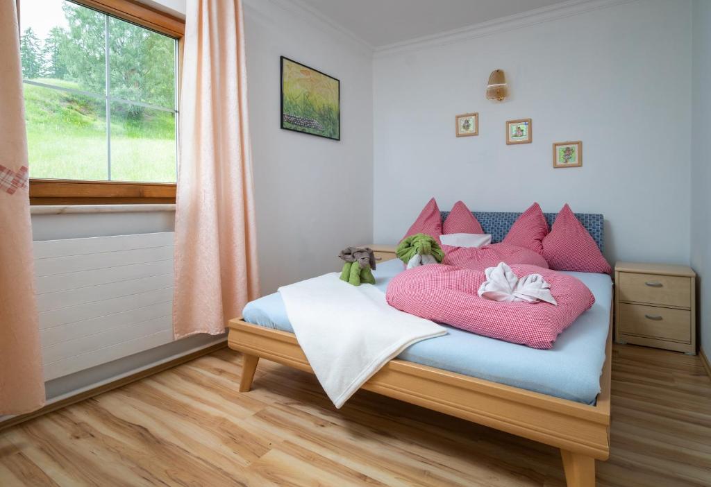 Postel nebo postele na pokoji v ubytování Naturkräuterhaus Eder