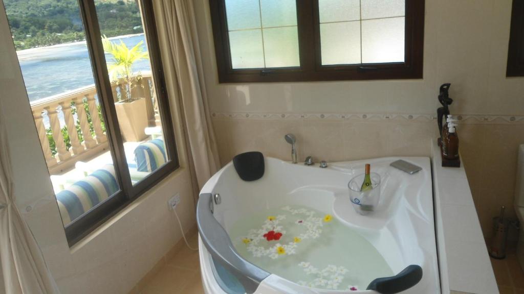 Bay View Villa Seychelles photo 2