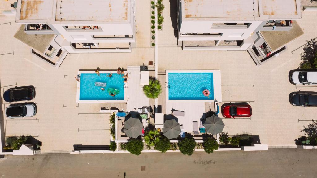 Bazén v ubytování Apartments & Rooms Danivan Pool Villas nebo v jeho okolí