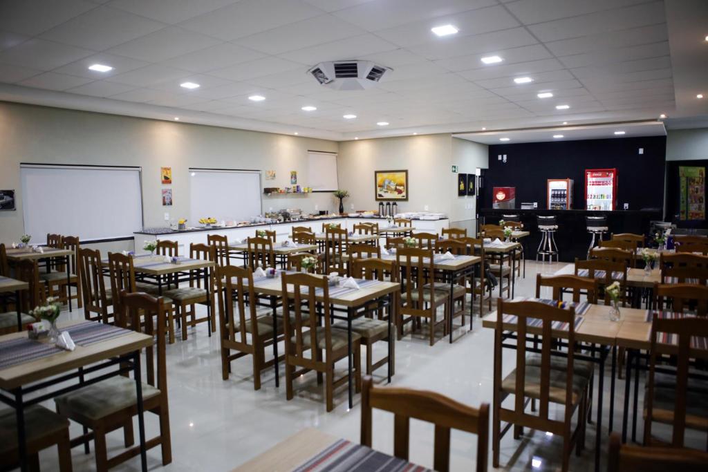  Regional Plaza Hotel Event Park