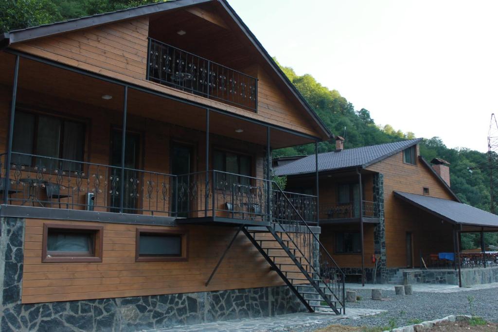 Budova, kde se hotel nachází