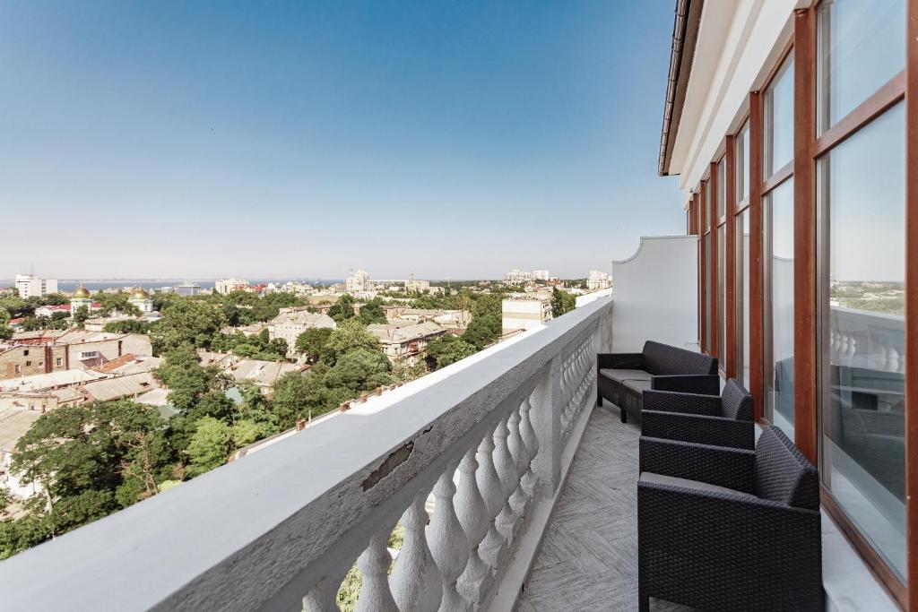 ROYAL SKY apartments - Luxe Appartement Met één Slaapkamer Met Terras
