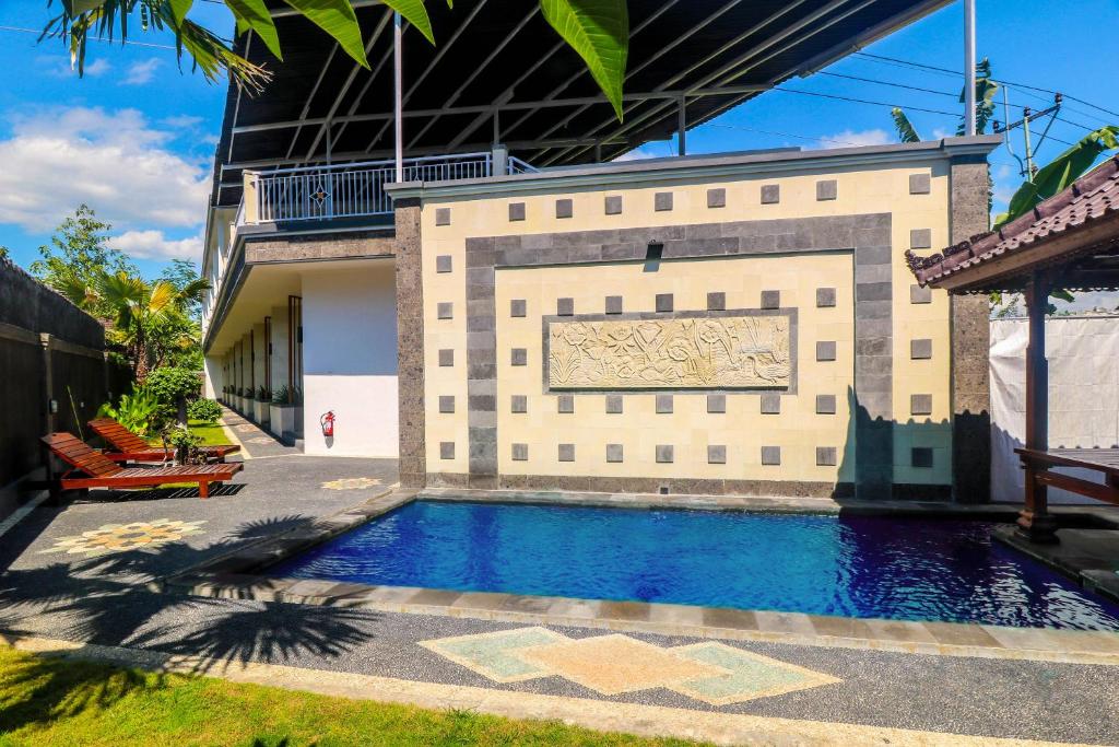 Gallery image of De Loran Hotel in Banjar