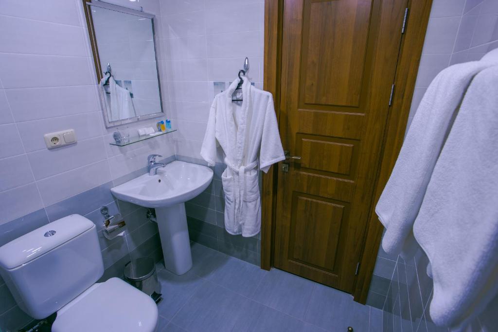 Koupelna v ubytování Ani Central Inn