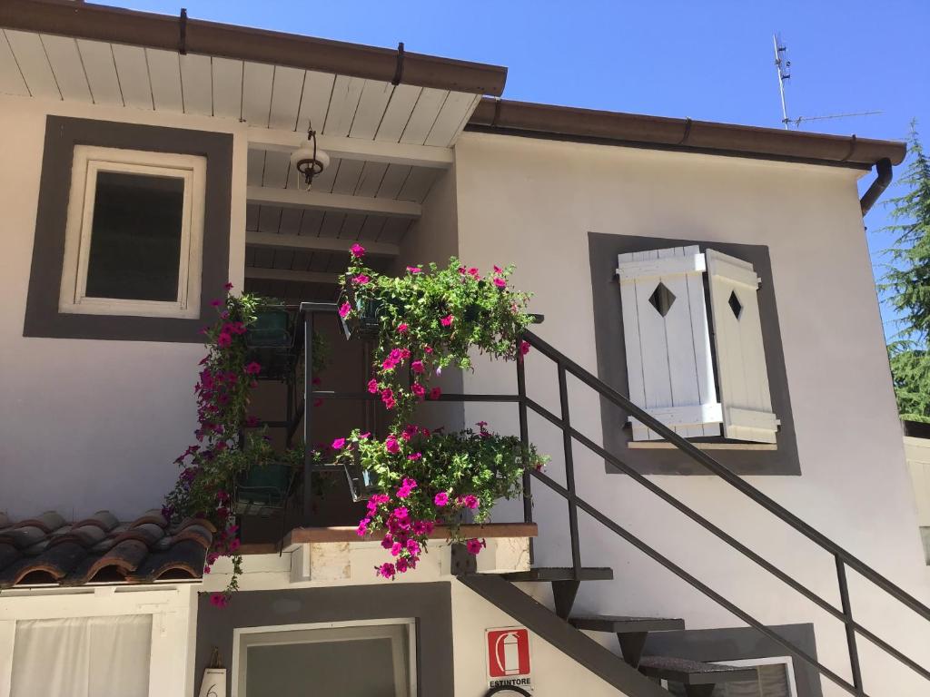 Budova, kde se bed and breakfast nachází