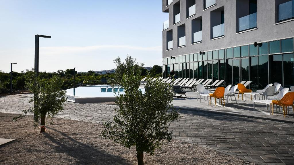 Bazén v ubytování Hotel Olea nebo v jeho okolí