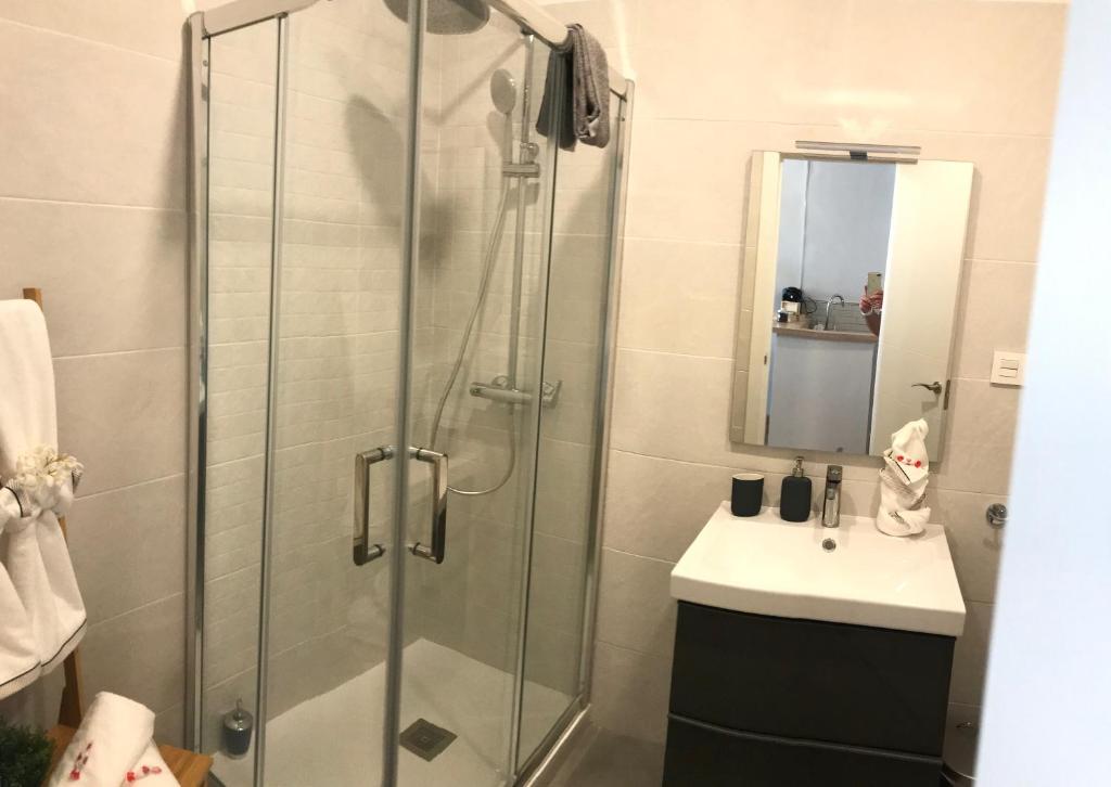 Koupelna v ubytování La Perla Apartment BY NAMASTE ELITE
