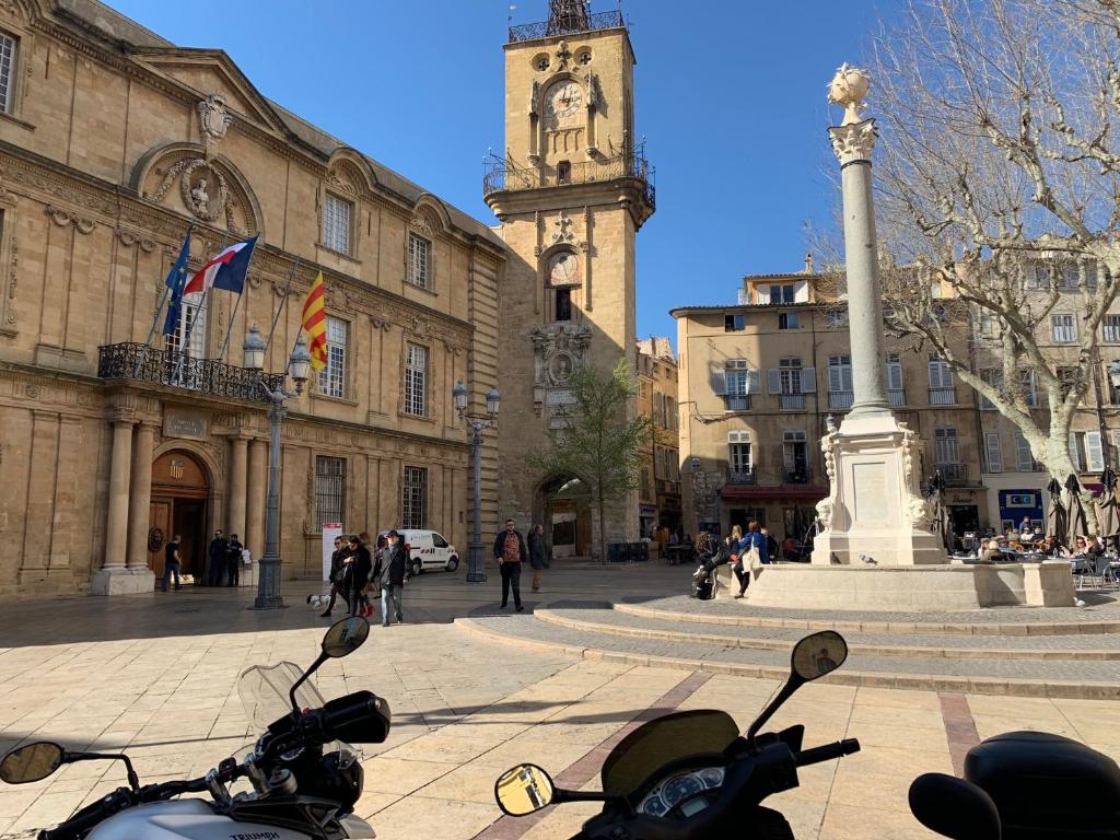 Studios Nuitée en Provence - Resim 24