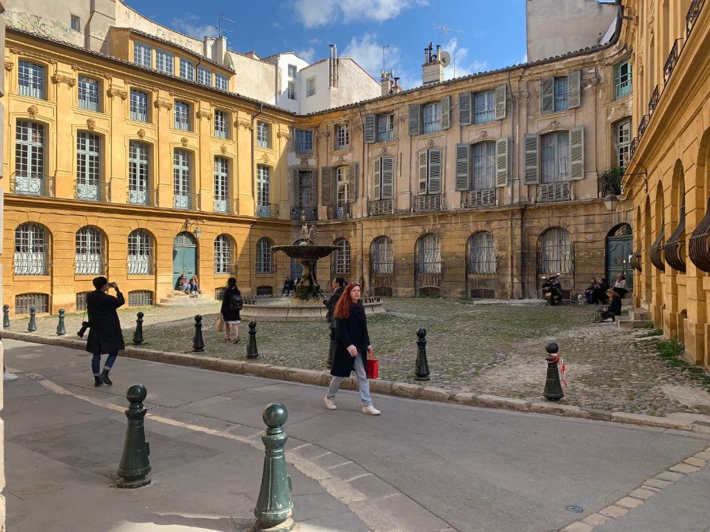 Studios Nuitée en Provence - Resim 18