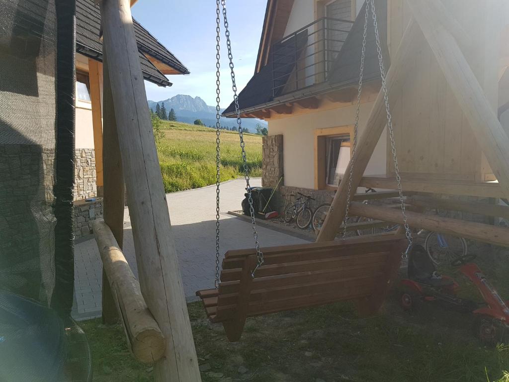 Budova, v ktorej sa horská chata nachádza