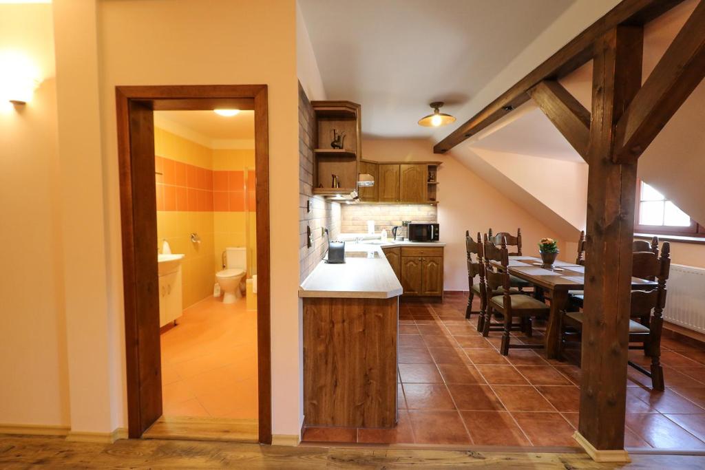 Kuchyň nebo kuchyňský kout v ubytování Villa Marie