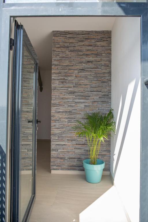 Apartments Steel Residence -Tesla Test Drive and 120 kW Supercharger - Resim 43