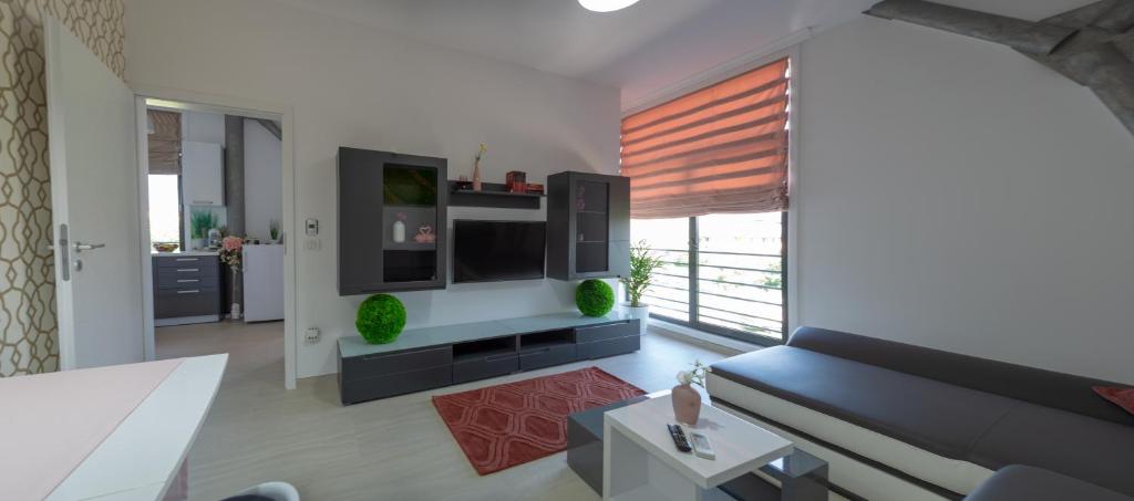 Apartments Steel Residence - Apartamento De Lujo