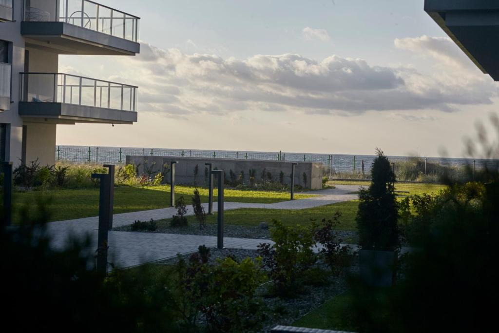 Vonkajšia záhrada v ubytovaní Gardenia Sea Side MARTINA 2 Dziwnów
