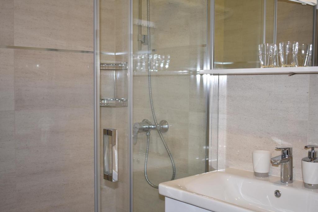Kúpeľňa v ubytovaní Marlin Apartments