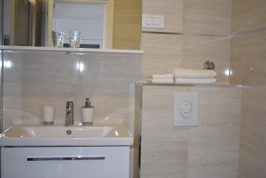 Kúpeľňa v ubytovaní Marlin Apartments