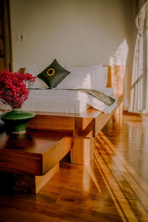 The Purple Hue Homestay - 4