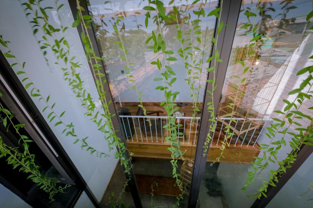 The Purple Hue Homestay - 7