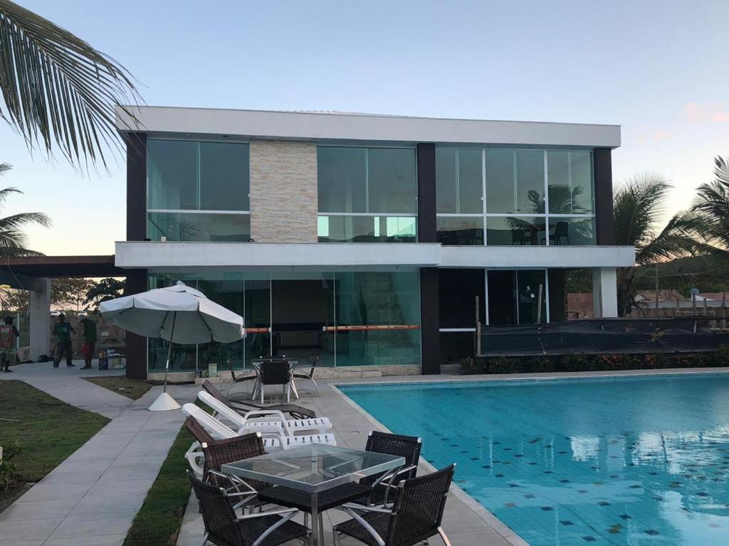 Bazén v ubytování Porto Bali Hotel nebo v jeho okolí