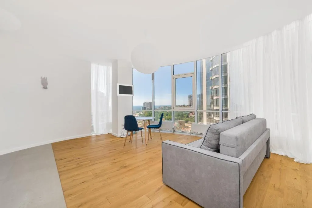 Gagarin Plaza Sea View Apartment, Odesa, Ucraina