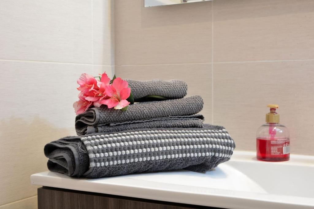 Fotografie z fotogalerie ubytování Apartamento en Blanes con piscina y parking v destinaci Blanes