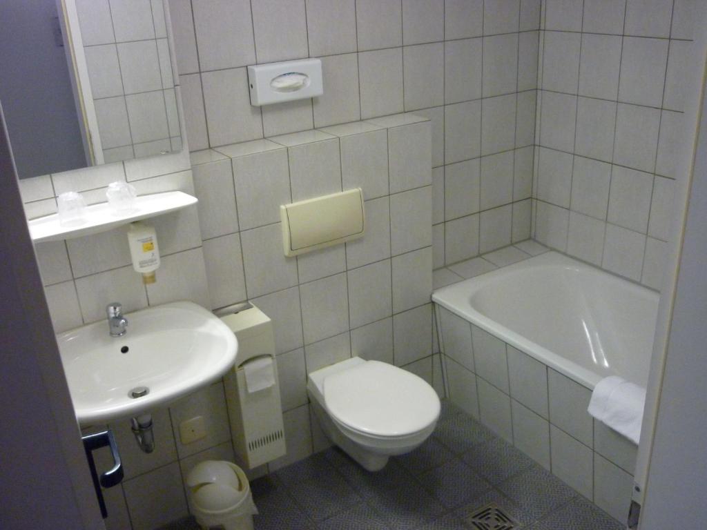 Koupelna v ubytování Avenue Hotel