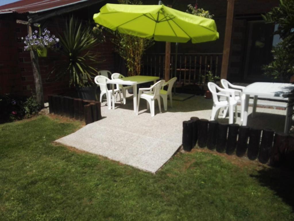 Φωτογραφία από το άλμπουμ του Le Chene Vert σε Millac