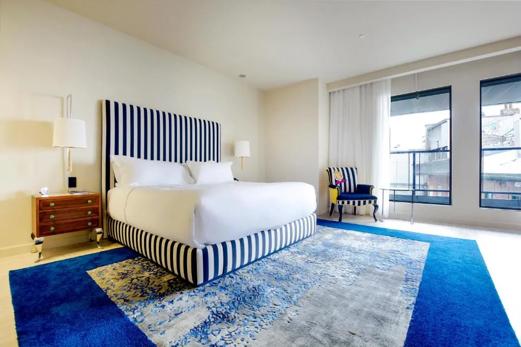 Suite with Balcony and City View