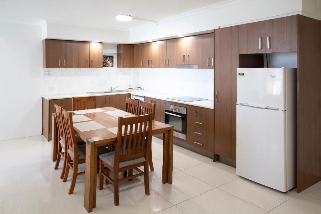 View Pacific Apartments - Resim 12