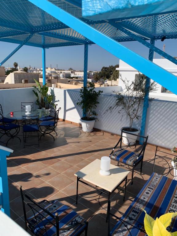 Balkón nebo terasa v ubytování Dar Lola Djerba