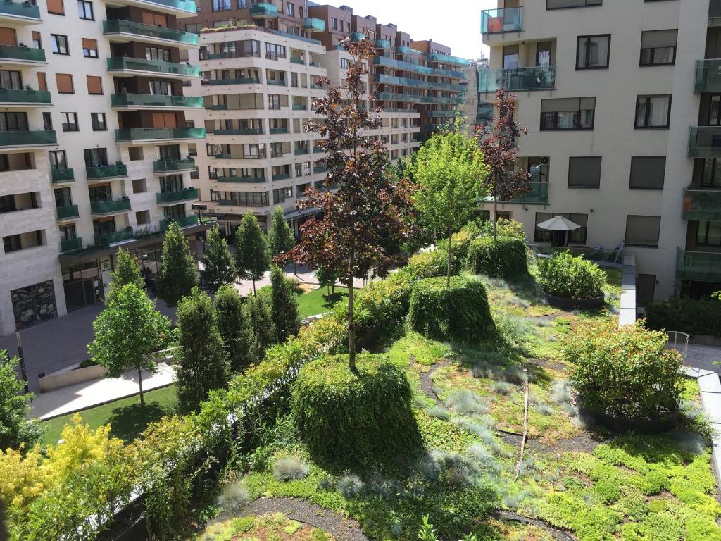Zahrada ubytování Corvin Residence Apartments