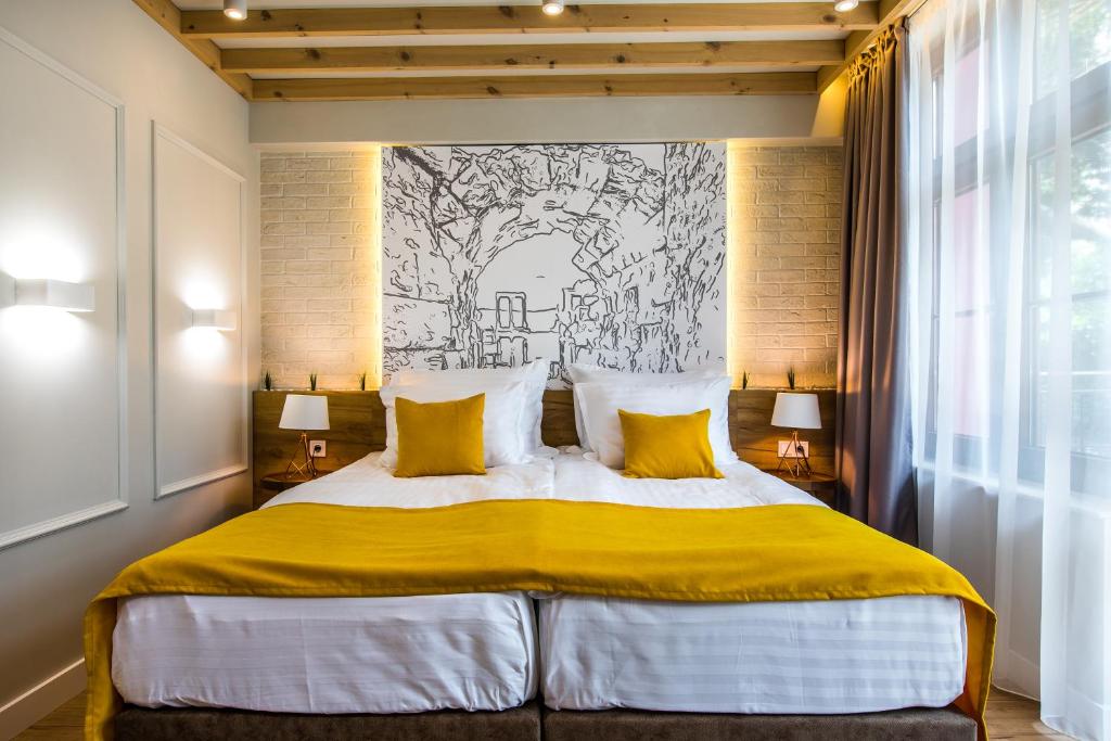 HillHouse Plovdiv - Deluxe Double Room